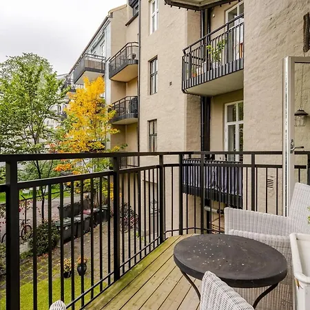 Διαμέρισμα Classic With Balconies