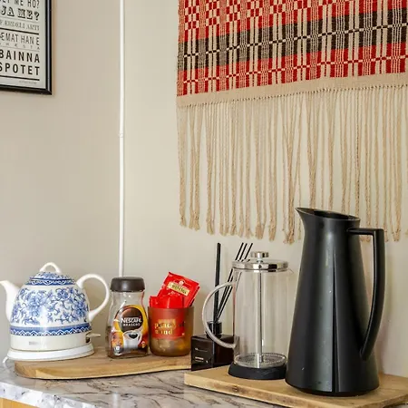 Classic With Balconies Διαμέρισμα