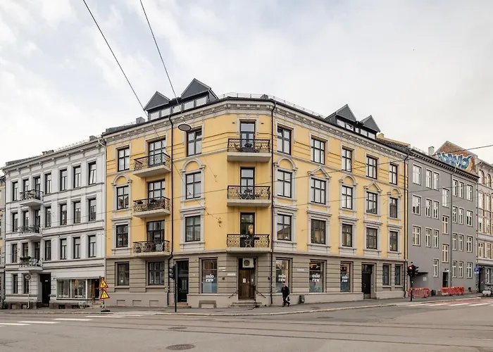 Lägenhet Classic With Balconies *